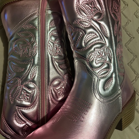 Steve Madden Girl’s Metallic Cowboy Boots, Brand new, size 5 - Picture 4 of 11